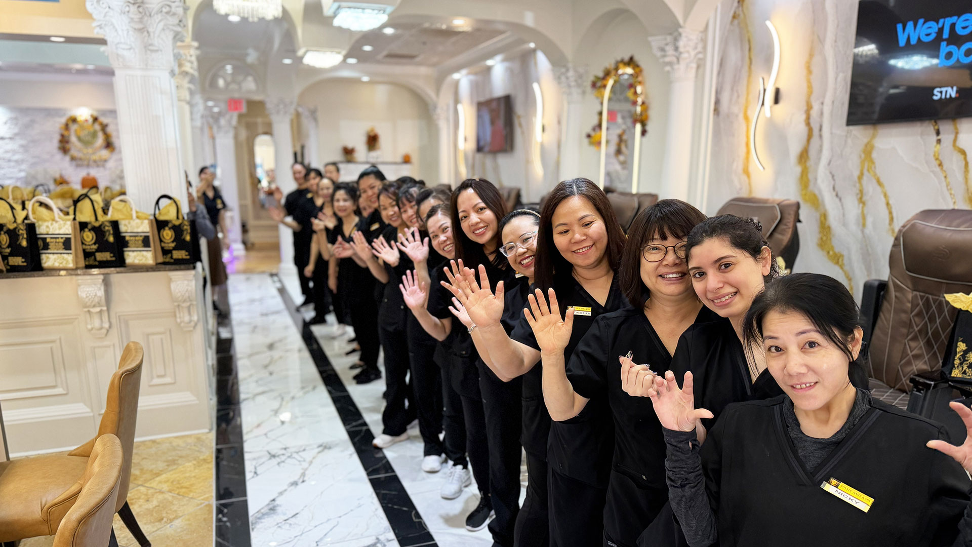 ROYALE' NAILS SPA - JOHNS CREEK