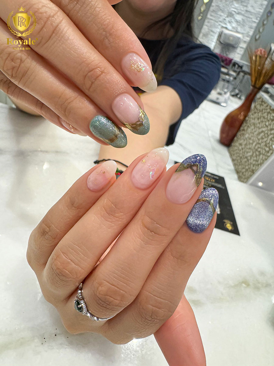 ROYALE' NAILS SPA - JOHNS CREEK