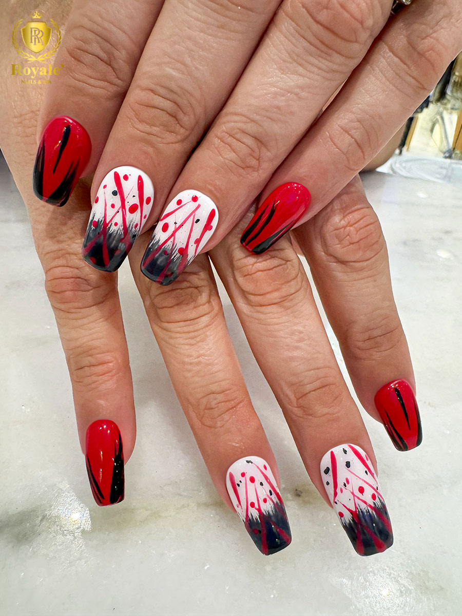 ROYALE' NAILS SPA - JOHNS CREEK